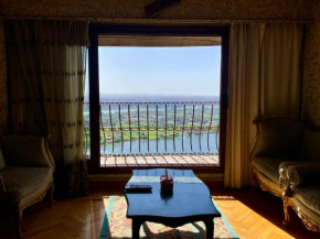 Luxury Living Nile Apartment in Star Towers, Maadi